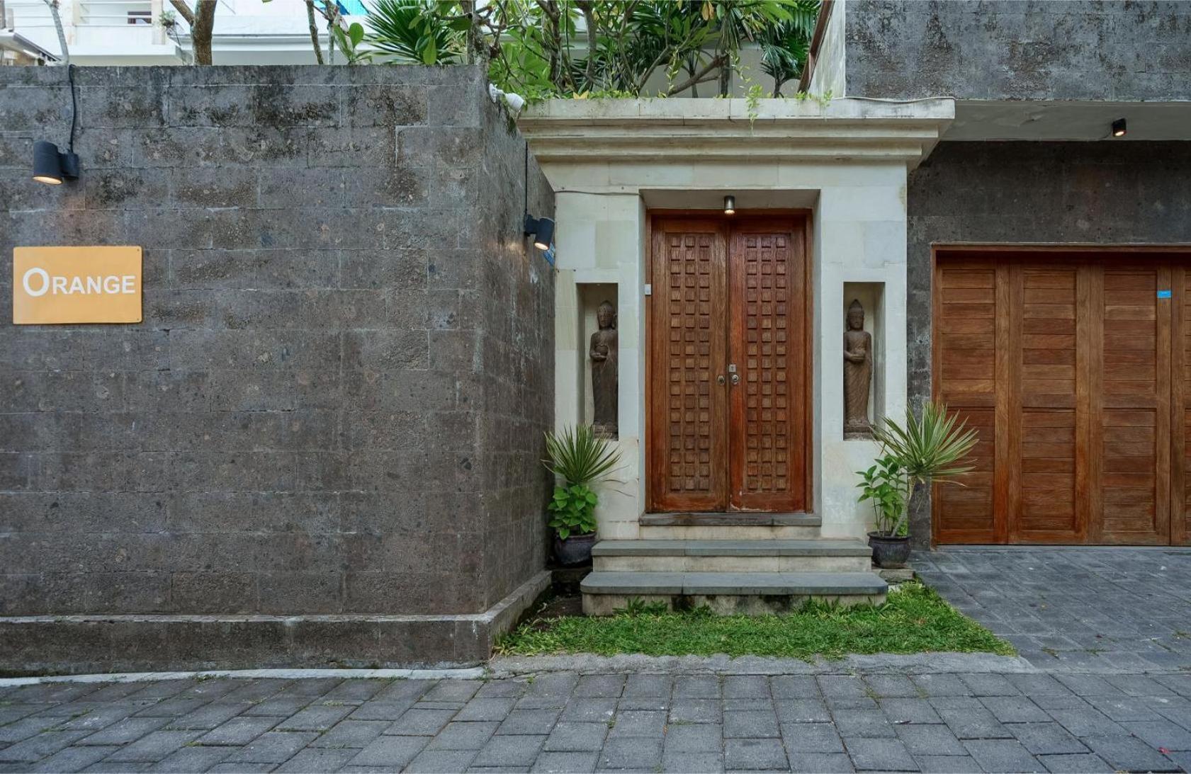 Villa Orange 3Br Seminyak By Exotic Bali Properties Exteriör bild